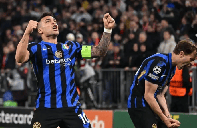 年龄危机！蓝黑军团暴露一大硬伤，首发11人藏致命隐患