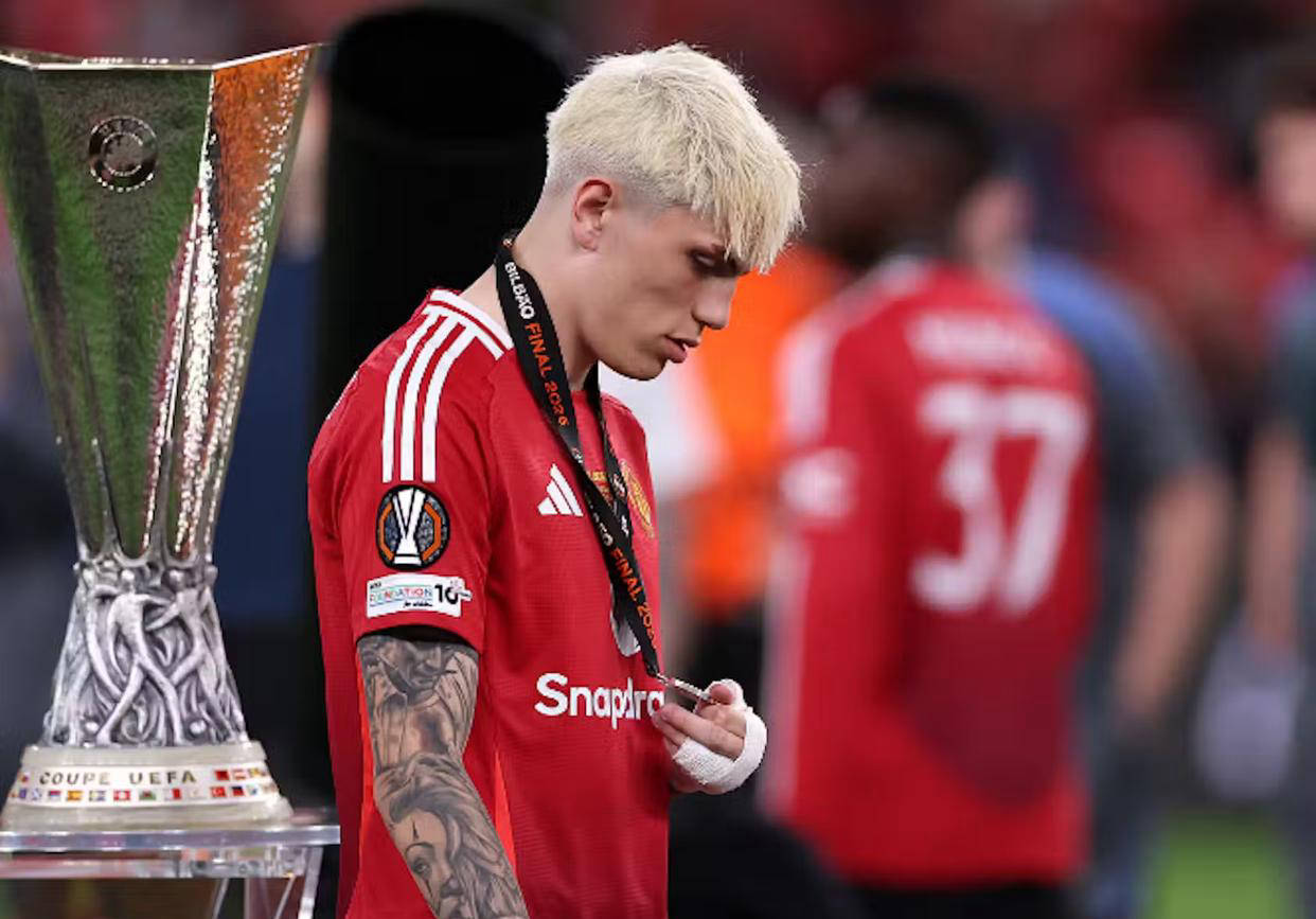 曼联天才20分钟登场引发的内部危机